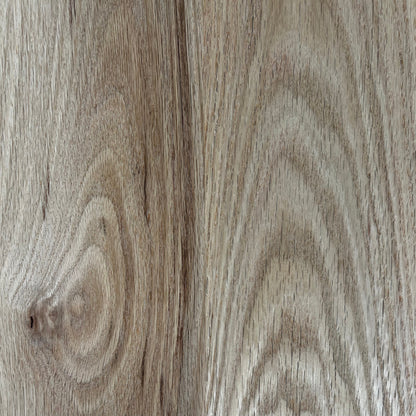 American Oak Classic finish — close-up of sustainably sourced American Oak hardwood finish