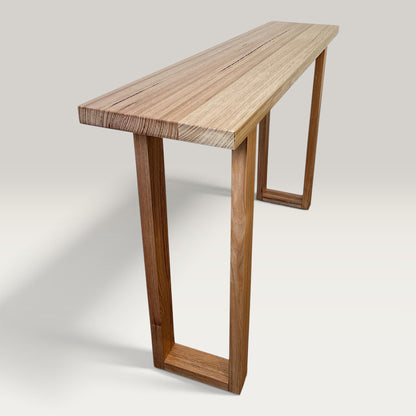 Tasmanian Oak Classic Hallway Table — Solid hardwood console table, made in Australia, close up angled view of grain and finish